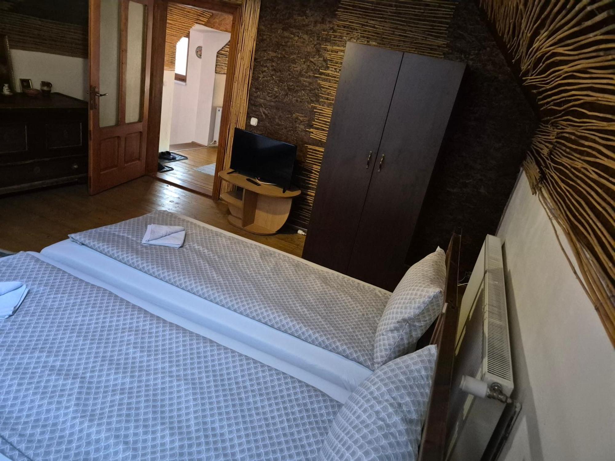 Pensiunea Carul Mare Răşinari Exterior foto